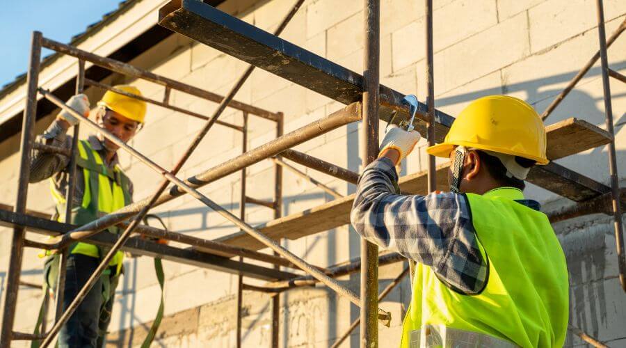 Professional fairlawn roofing services in Redford, MI